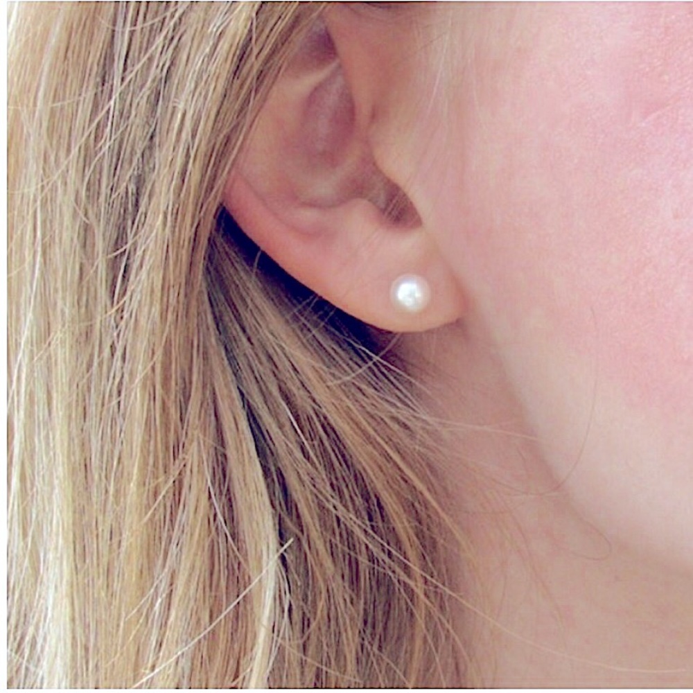 Lovely Faux Pearl Earrings Post Studs with Classic Butterfly Backings NWT